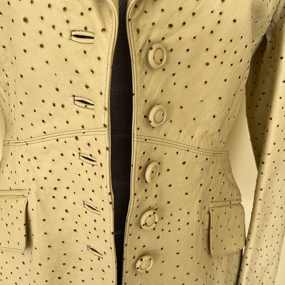 Escada Coat - Picture 4 of 13